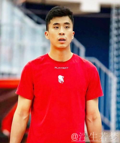 维塔尔·海宁:张景胤复出时间仍是未知 维塔尔·海宁:张景胤复出时间仍是未知